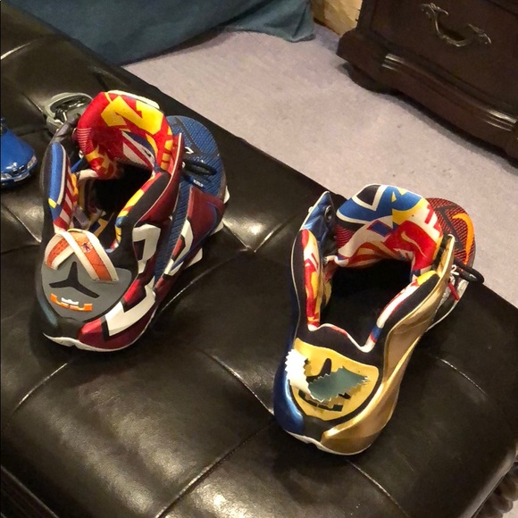 Nike basketball shoe - Picture 3 of 4